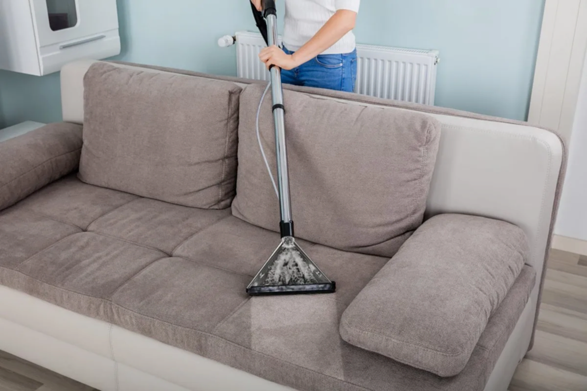Kumaşa Yapışan Sakız Nasıl Çıkar?